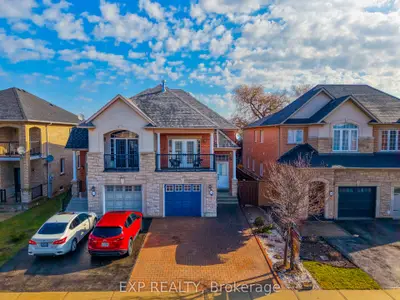 2305 Newcastle Crescent, Oakville, On L6m 4p5