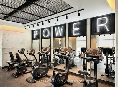 251 Manitoba Street 1510, Toronto W06, On M8y 0c7