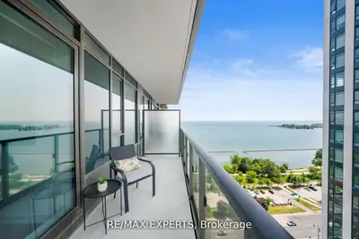 1926 Lake Shore Boulevard W 2512, Toronto W01, ON M6S 1A1