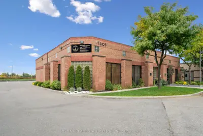 7605 Danbro Crescent, Mississauga, On L5n 6p9