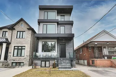 Detached in Toronto