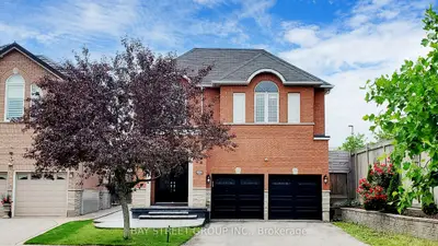 505 Heath Street, Oakville, On L6h 7m2