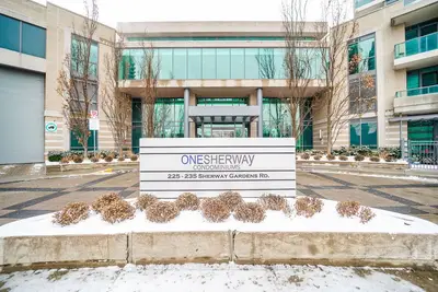 235 Sherway Gardens Road 709, Toronto W08, On M9c 0a2