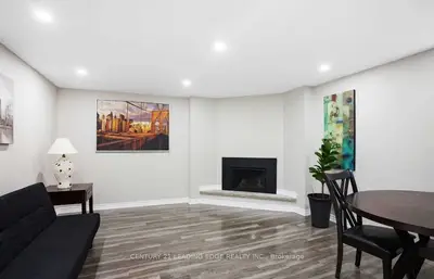 125 Ashridge Court, Mississauga, On L4z 1k5