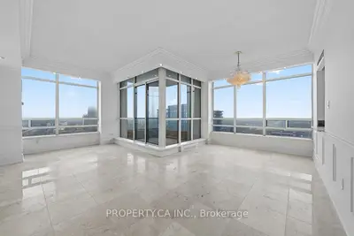 75 King Street E PH11, Mississauga, ON L5A 4G5
