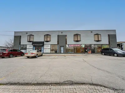 230 Eddystone Avenue 100, Toronto W05, ON M3N 1H7