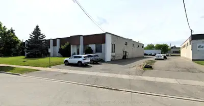 1025 Rangeview Road 1, Mississauga, ON L5E 1H2