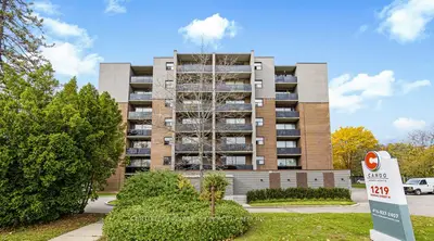 1219 Dundas Street W 604, Mississauga, On L5c 1c8