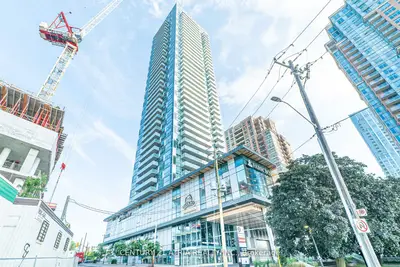 5245 Dundas Street W 3, Toronto W08, ON M9B 0E5