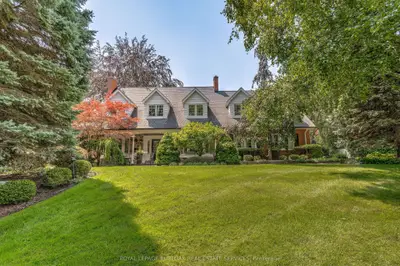 166 Maple Grove Drive, Oakville, On L6j 4v1
