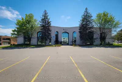 3430 South Service Road 203, Burlington, On L7n 3t9