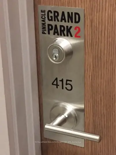 3975 Grand Park Drive 415, Mississauga, On L5b 0k4