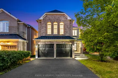 3236 Tacc Drive, Mississauga, ON L5M 0H3