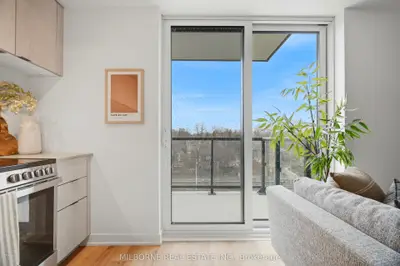 1660 Bloor Street W 516, Toronto W02, On M6p 1a8