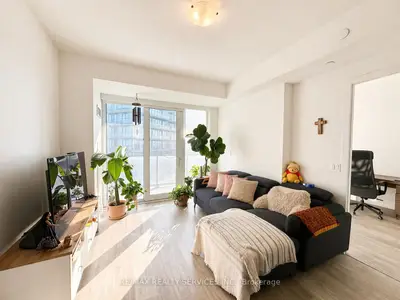 4675 Metcalfe Avenue 1706, Mississauga, ON L5M 0Z8