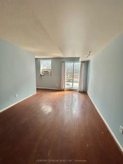 1289 Queen Street W #2, Toronto W01, On M6k 1l6