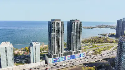 1926 Lakeshore Boulevard W 3711, Toronto W01, ON M6S 1A1