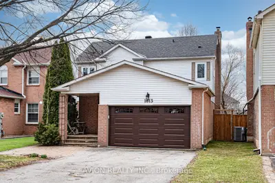 1613 Greenbriar Drive, Oakville, On L6m 1y3