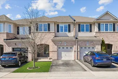 2019 Trawden Way 22, Oakville, On L6m 0m3