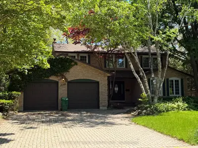 1978 Shannon Drive, Mississauga, On L5h 3w2