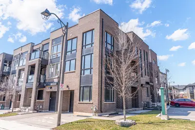 3058 Blacktusk Common, Oakville, On L6h 0r9