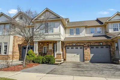2211 Amberglen Court, Oakville, On L6m 4w8