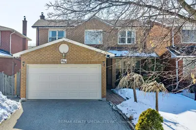 888 Messenger Meadow Drive, Mississauga, On L5c 3t2