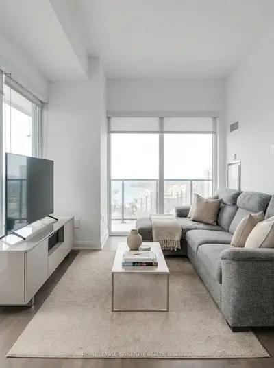 30 Shore Breeze Drive 2018, Toronto W06, On M8v 0j1