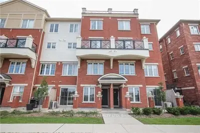 2504 Post Road N 16, Oakville, On L6h 0k1