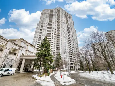 25 Kingsbridge Garden Circle Pho8, Mississauga, On L5r 4b1