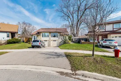 6953 Cherbourg Gardens, Mississauga, On L5n 1m9