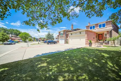 1106 Highgate Place, Mississauga, On L4w 3h4