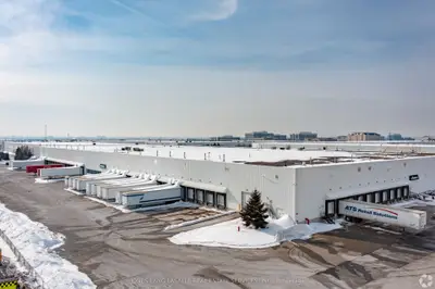 6170 Edwards Boulevard, Mississauga, On L5t 2v7
