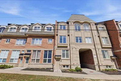 2420 Baronwood Drive 40-02, Oakville, On L6m 0x6