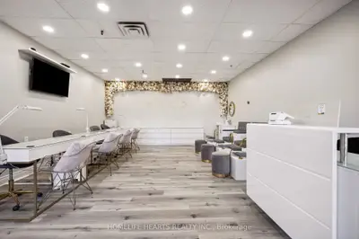2180 Credit Valley Road 106b, Mississauga, On L5m 3c9