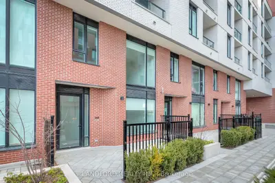 15 Maryport Avenue 109, Toronto W05, On M3m 0e1