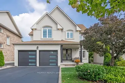 7123 White Pine Court, Mississauga, On L5w 1w6