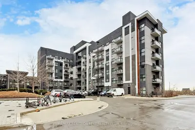 102 Grovewood Common 334, Oakville, On L6h 0x2