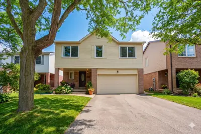 1148 Bridlewood Trail, Oakville, On L6m 2l2