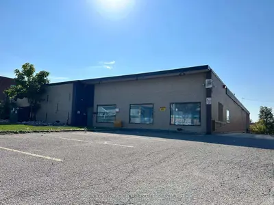 21 Colville Road, Toronto W04, ON M6M 2Y2