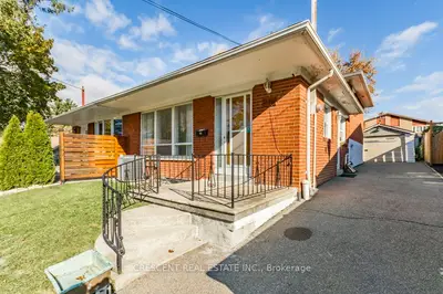 227 Verobeach Boulevard, Toronto, On M9m 1r4