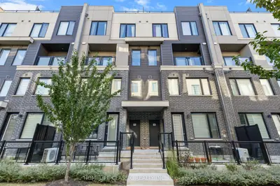 3476 Widdicombe Way 9, Mississauga, On L5l 2m5