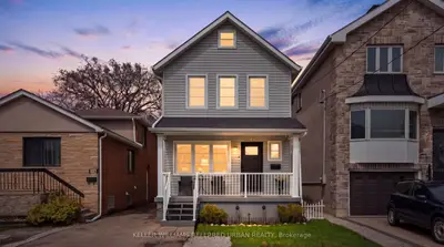 266 Melrose Street, Toronto W06, On M8z 1g6