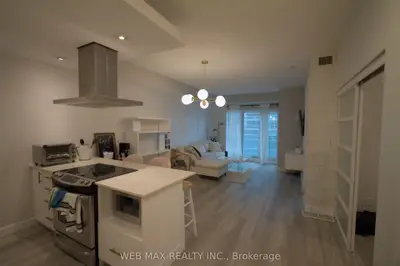 165 Legion Road N 1133, Toronto W06, On M8y 0b3