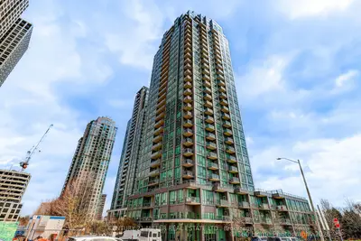 3525 Kariya Drive 2306, Mississauga, On L5b 0c2
