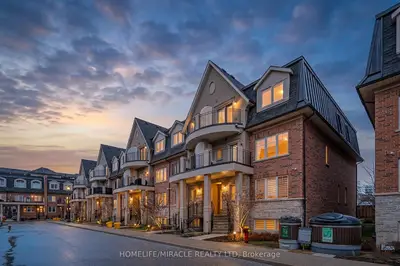 2420 Baronwood Drive 8-01, Oakville, On L6m 0x6