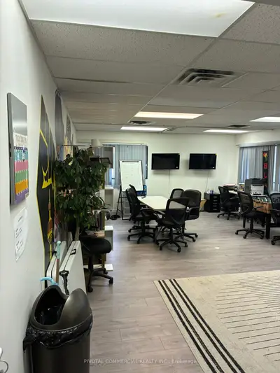 2141 Kipling Avenue 202, Toronto W10, On M9w 4k8