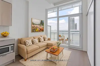 3883 Quartz Road 602, Mississauga, On L5b 0m4