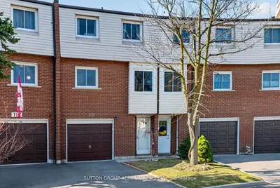 3175 Kirwin Avenue 118, Mississauga, On L5a 3m4