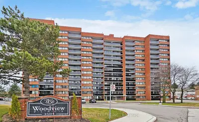 3501 Glen Erin Drive 902, Mississauga, On L5l 2e9